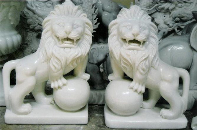 sư tử đá phong thủy